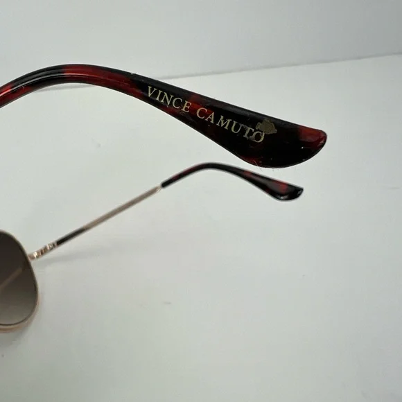 VINCE CAMUTO AVIATOR SUNGLASSES,2 TONE METAL FRAME, BROWN & GOLD, FADING LENSES - Picture 10 of 14